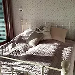 6 Person In Vaeggerlose Semesterbostad Bøtø By
