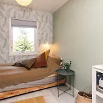 6 Person In Vaeggerlose Bøtø By