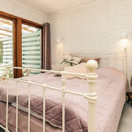 6 Person In Vaeggerlose